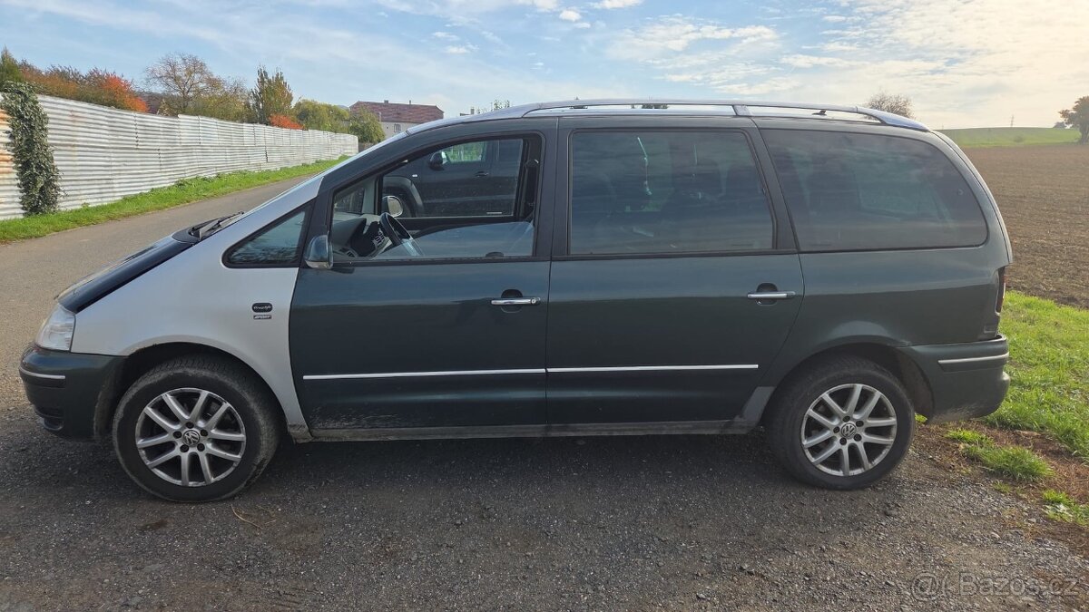 Prodám N.D. VW Sharan 4x4 TDi 85kW. - 2