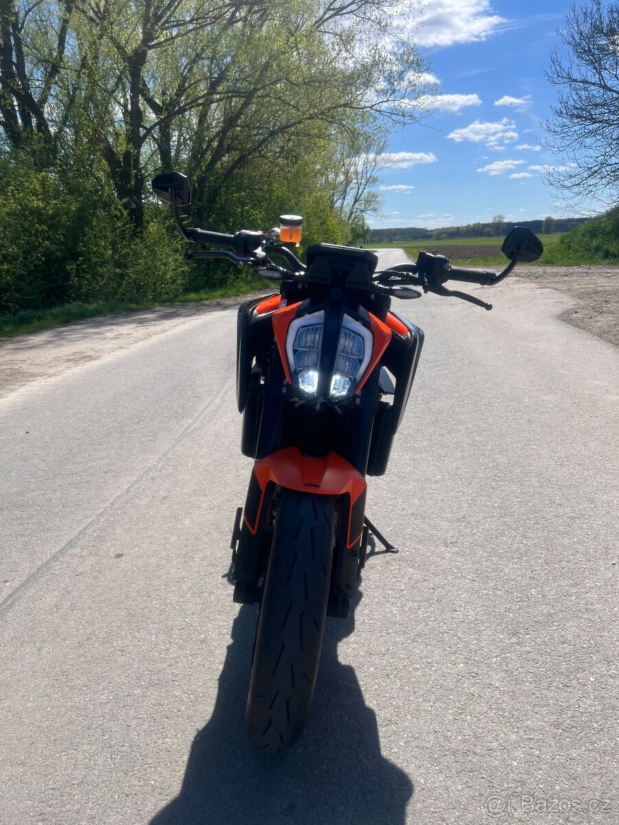 KTM Duke 890GP - 2