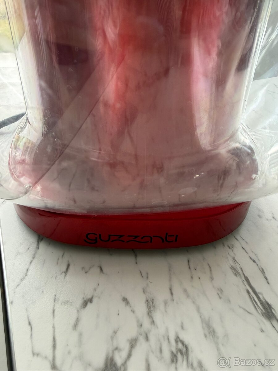 Popcornovač Guzzanti - 2