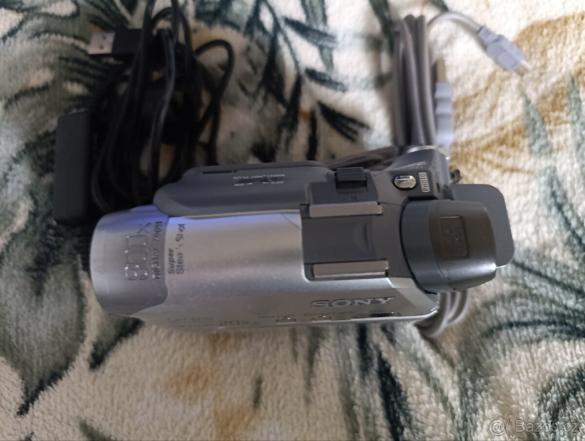 Videokamera Sony DCR-HC19 Mini DV - 2