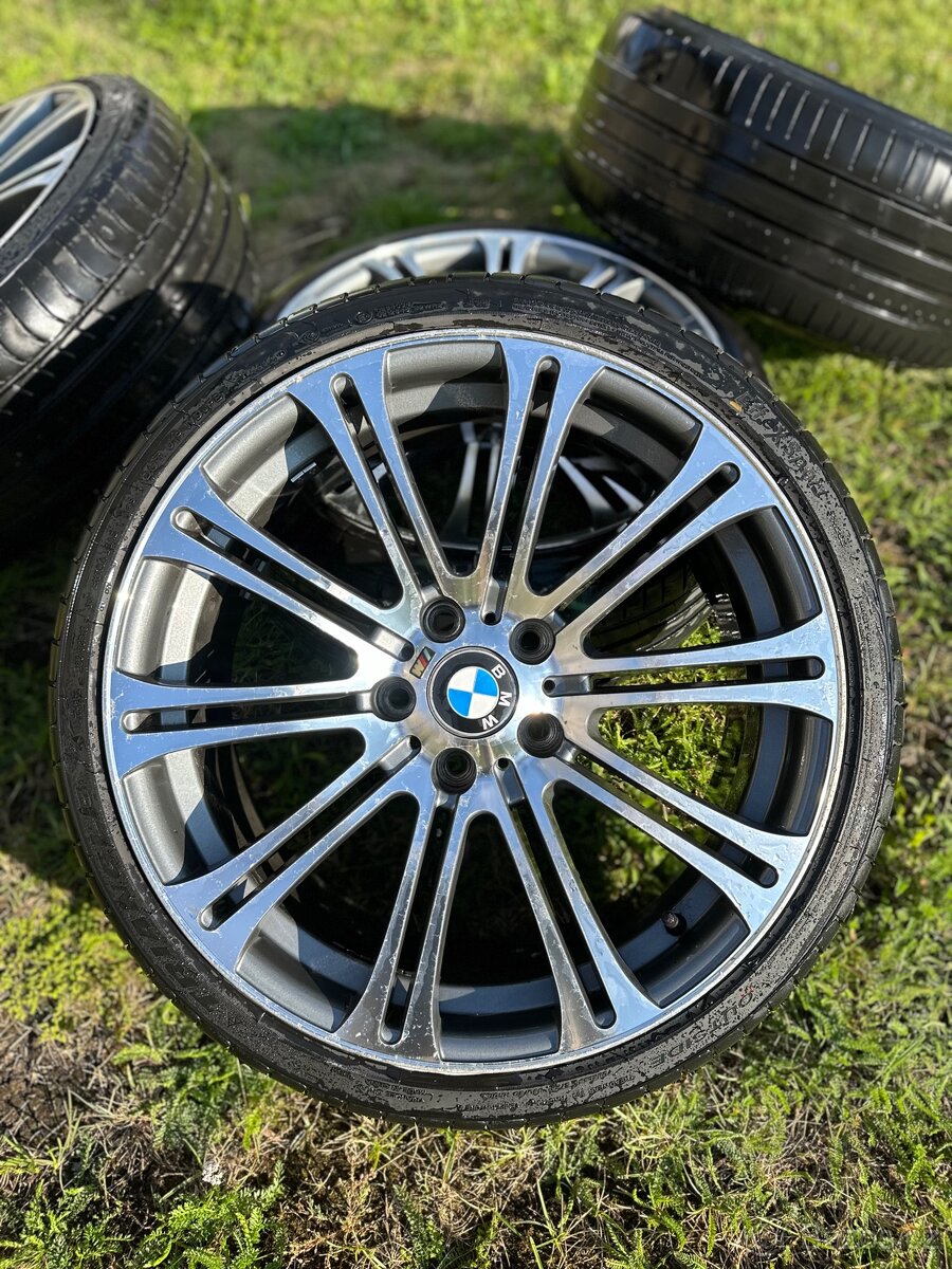 Alu Kola 5x120 235/35/19 - 2