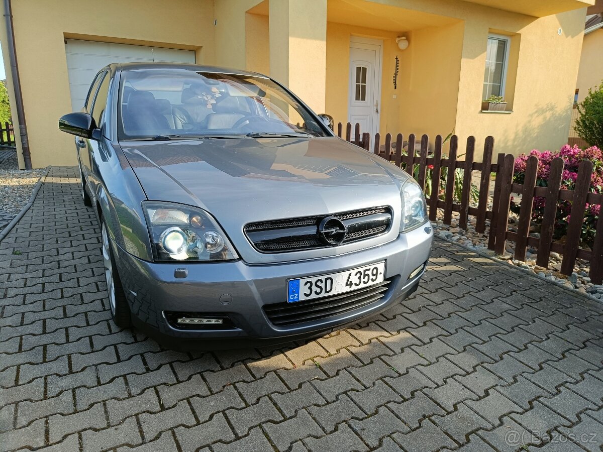 Opel Signum 3.2 V6 - 2
