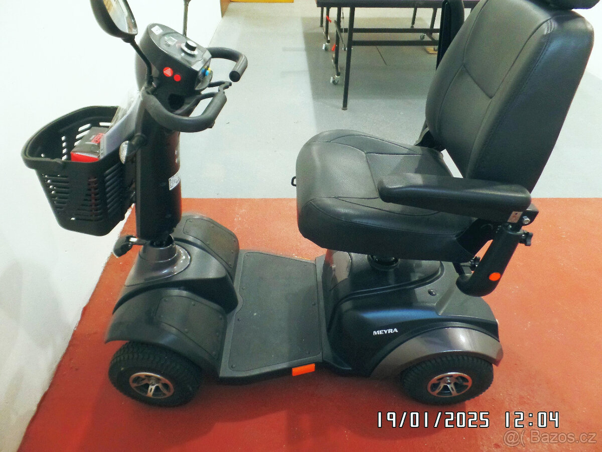 elektrický skútr pro invalidy - 2