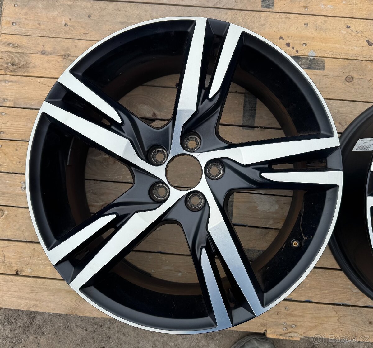 Prodám Originál ALU disk Volvo 19¨ sada 3931 - 2