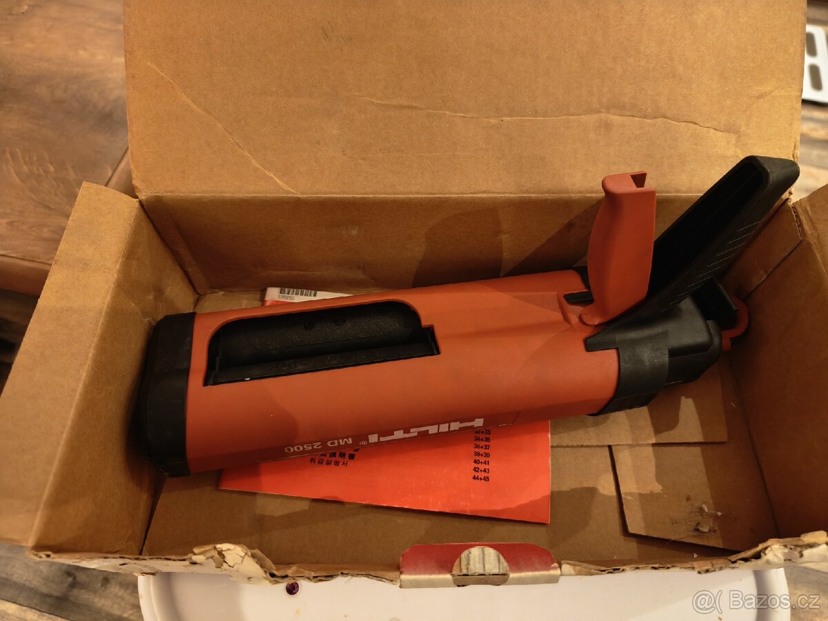 Vytlačovací pistole Hilti - 2