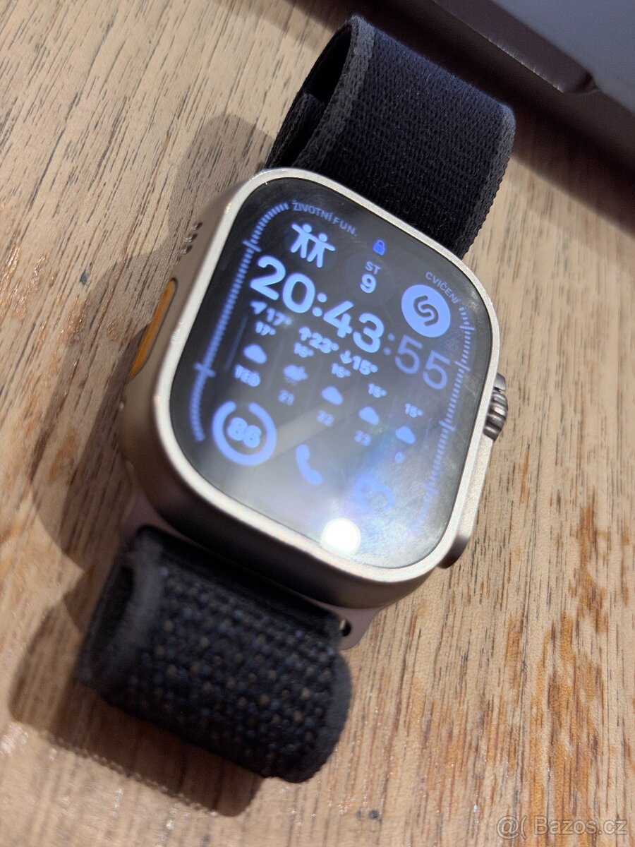 Apple Watch Ultra 2 - 2