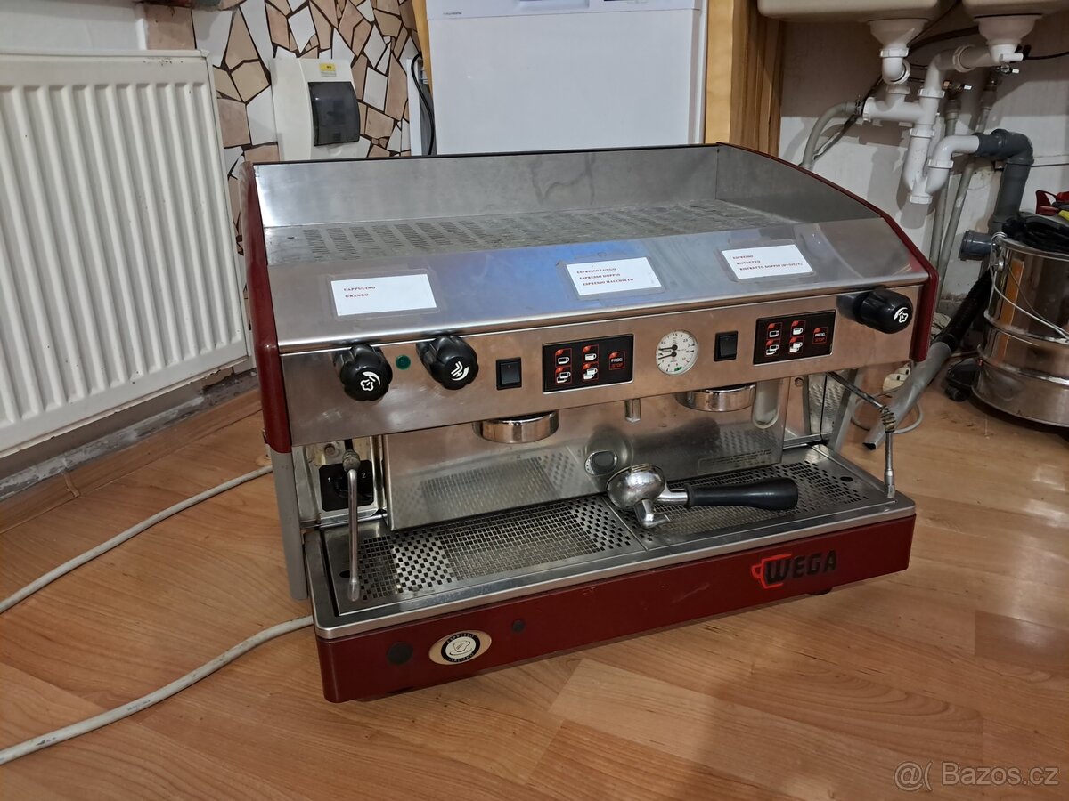 Dvojpákový kávovar WEGA - 2