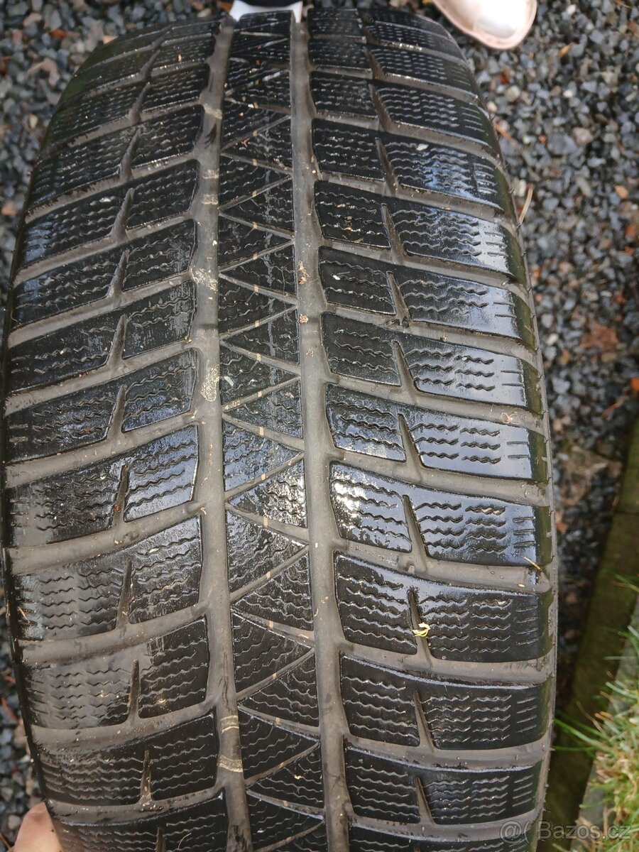 Alu kola Ford - 2