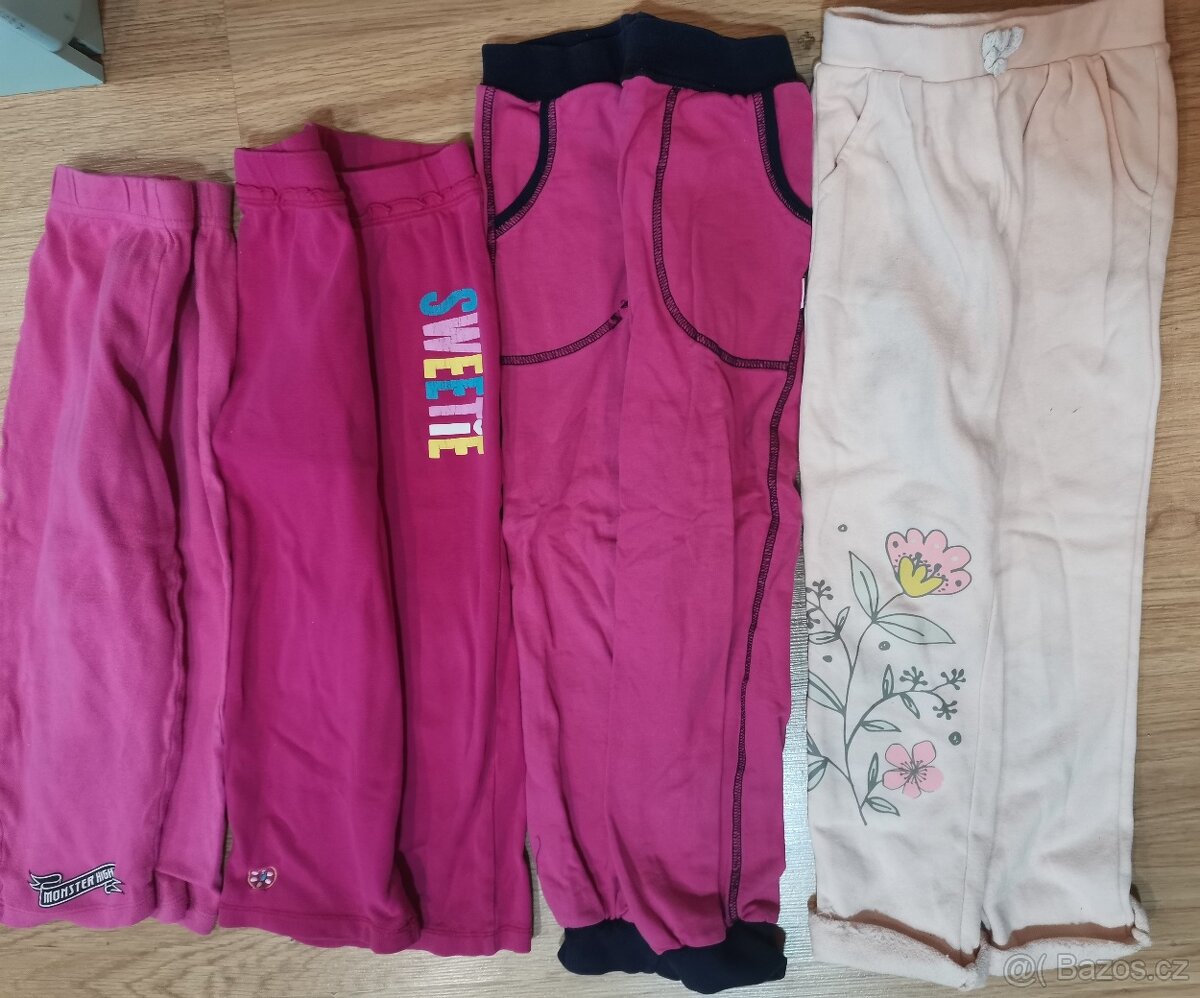 Kalhoty, rifle, tepláky, kraťasy vel. 116 5-6 let - 2