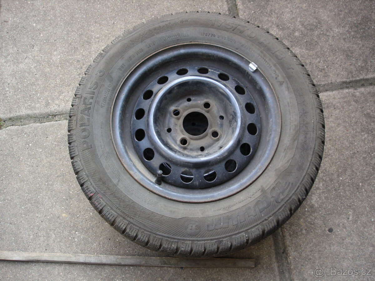 Prodam 2x pneu zimni obuta 175/70R13 - 2