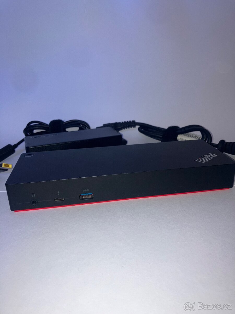 Dokovací stanice Lenovo ThinkPad Thunderbolt 3 dock - 2