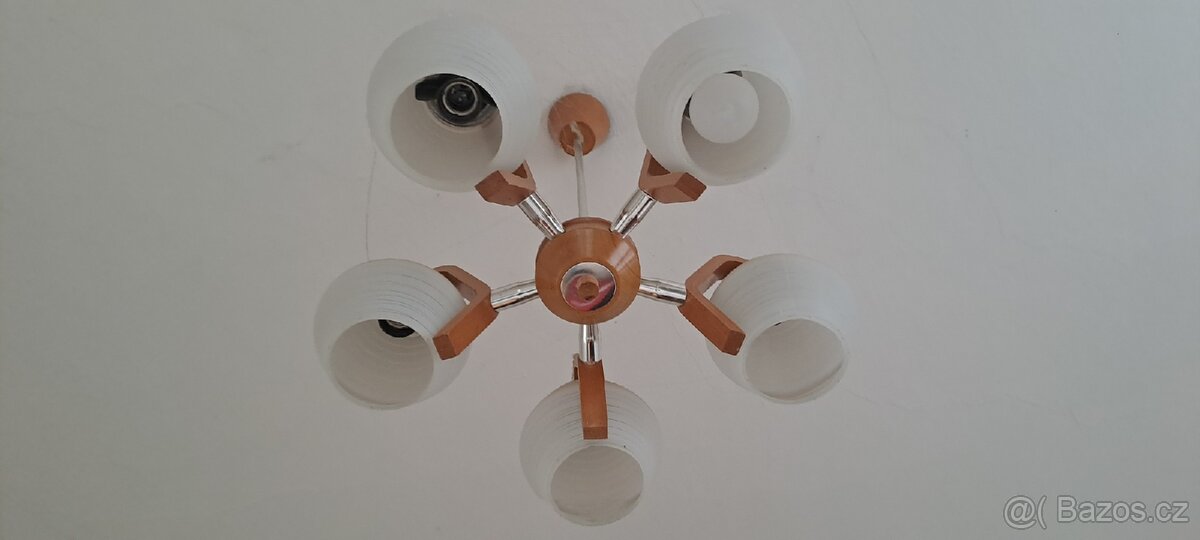 Dreveny retro lustr z 60 let. - 2