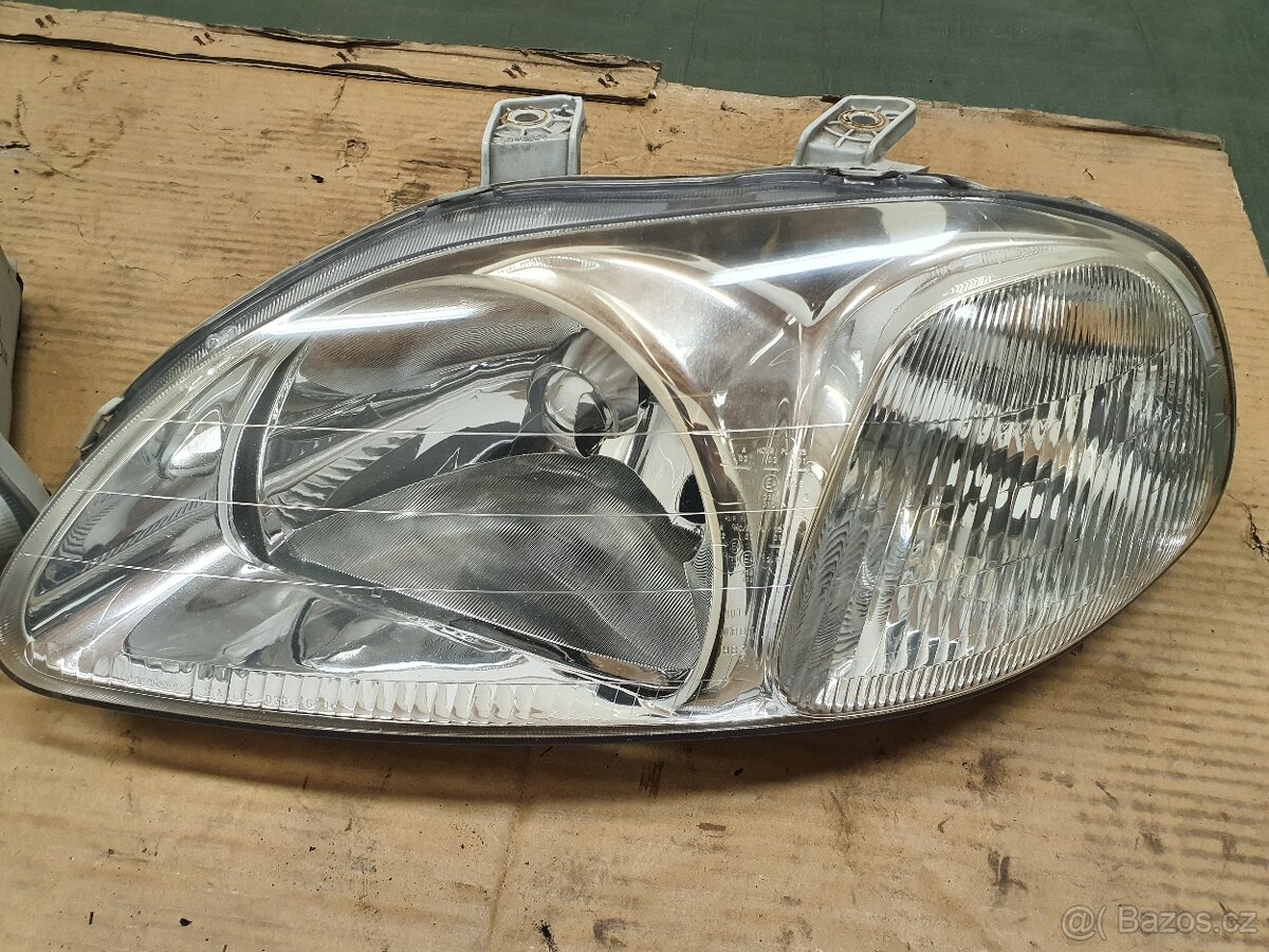 Krásná přední světla honda civic 6g - 2