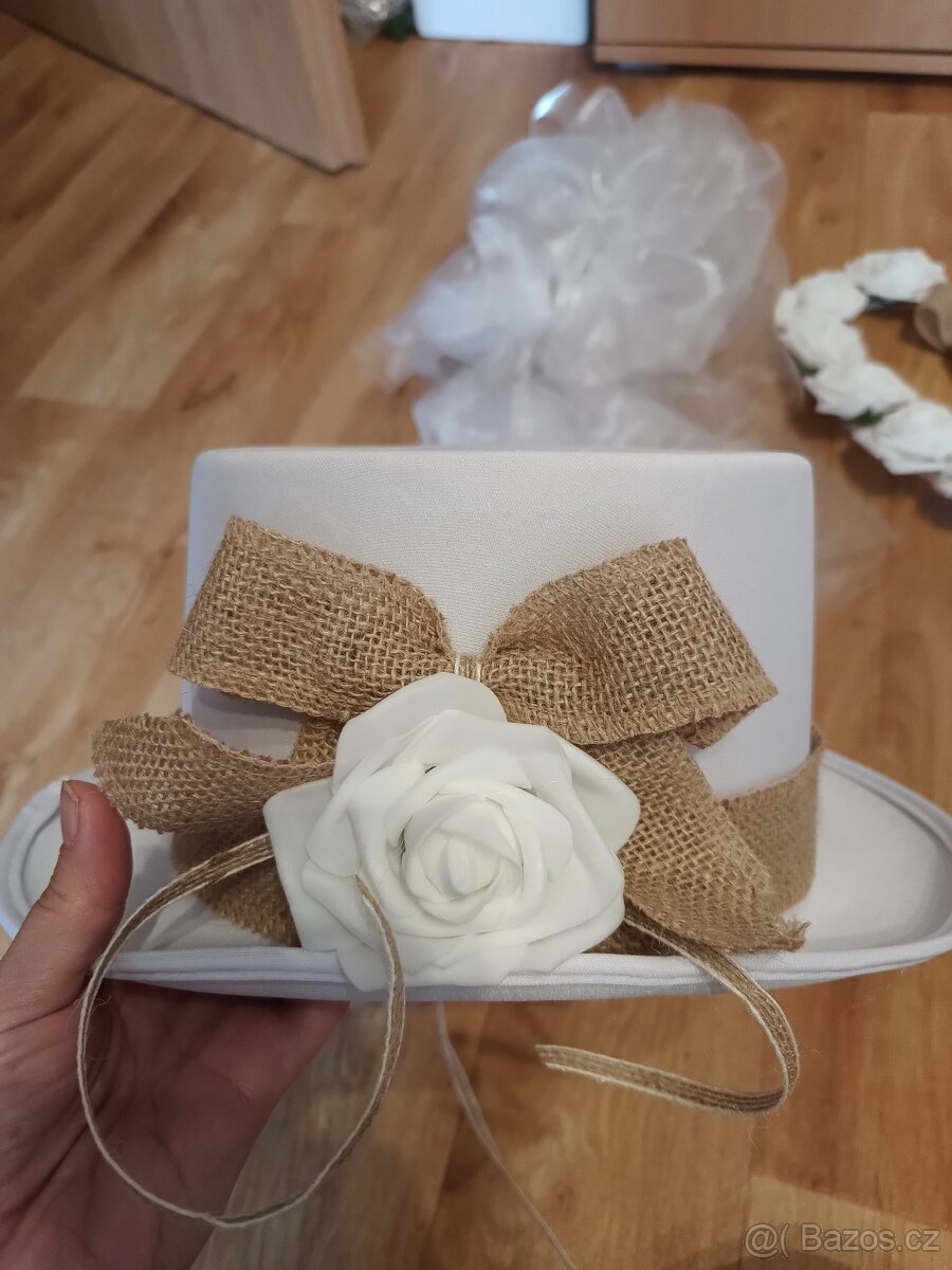 Svatební výzdoba na auta - pěnová bílá růže - 2