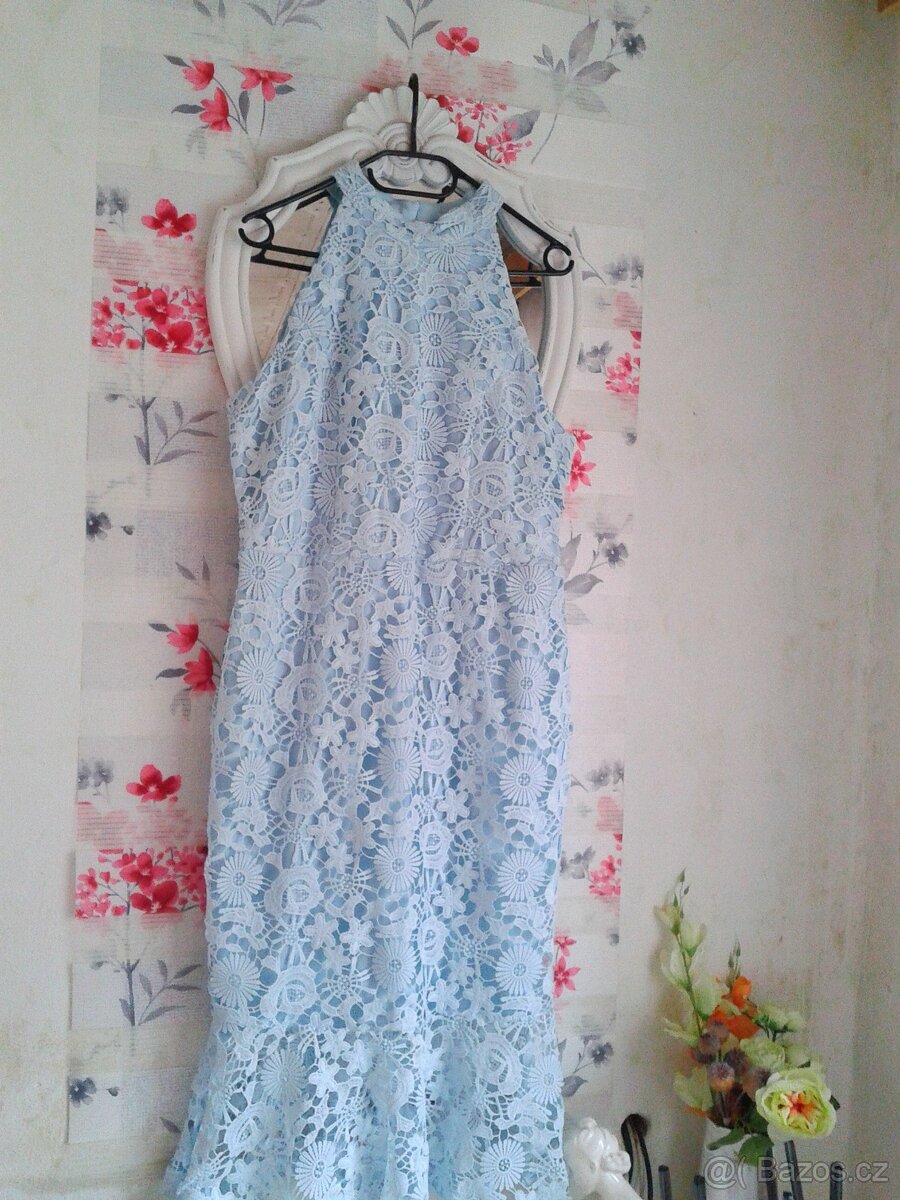 Elegantní krajkové midi šaty 44 - 2