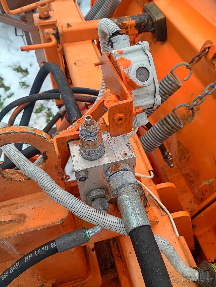 Čelní sněhová radlice -3m Hydrac(Springer) - 2