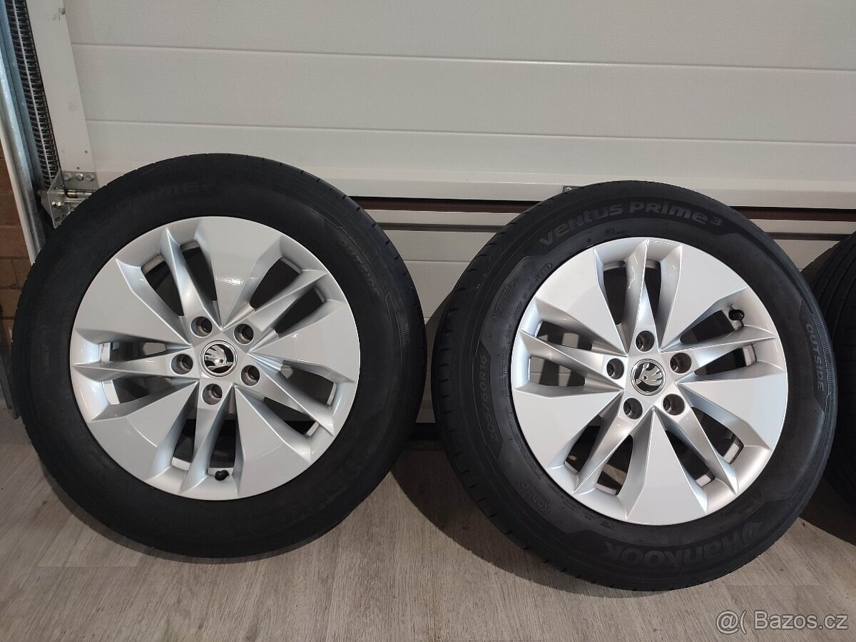 Škoda Octavia IV- letní sada 5x112r16 205/60r16 92H - 2