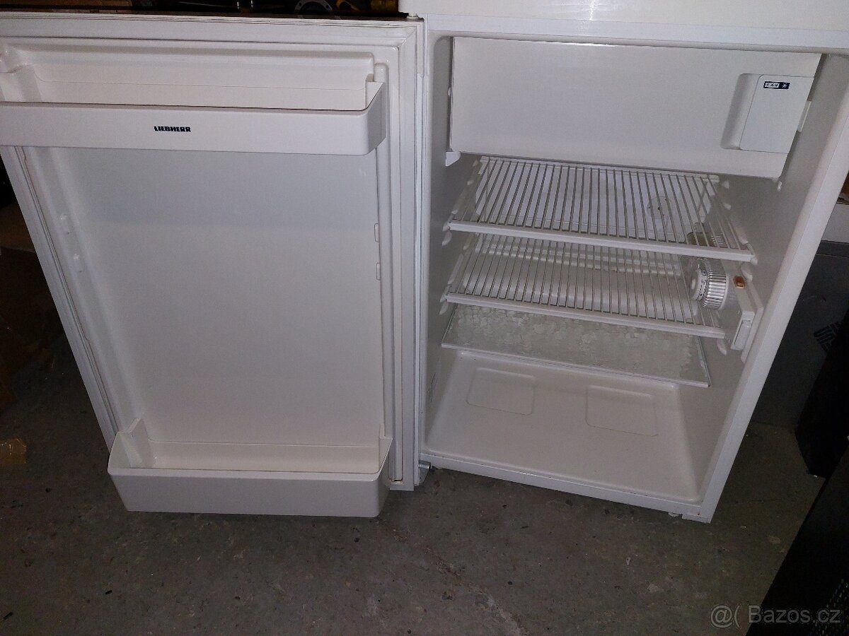 Liebherr KTSa-1514, menší značková lednice. - 2