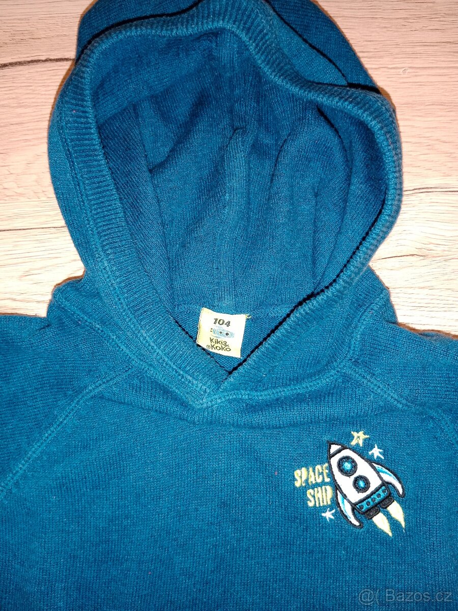 Chlapecký svetr 104 - 2