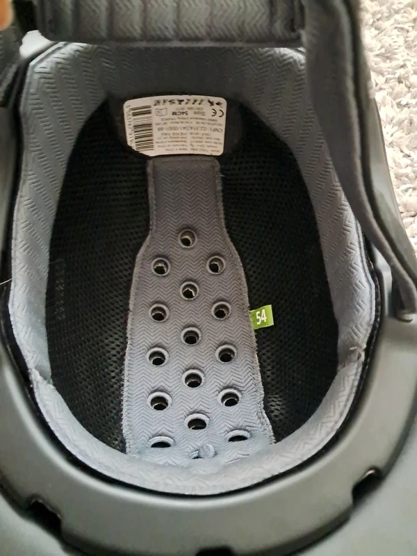 Jezdecká přilba vel 54 - 2