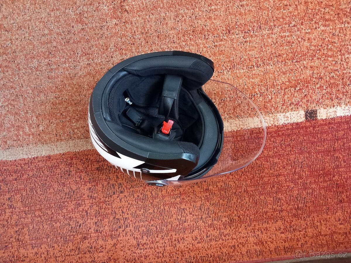 Helma na moto - 2