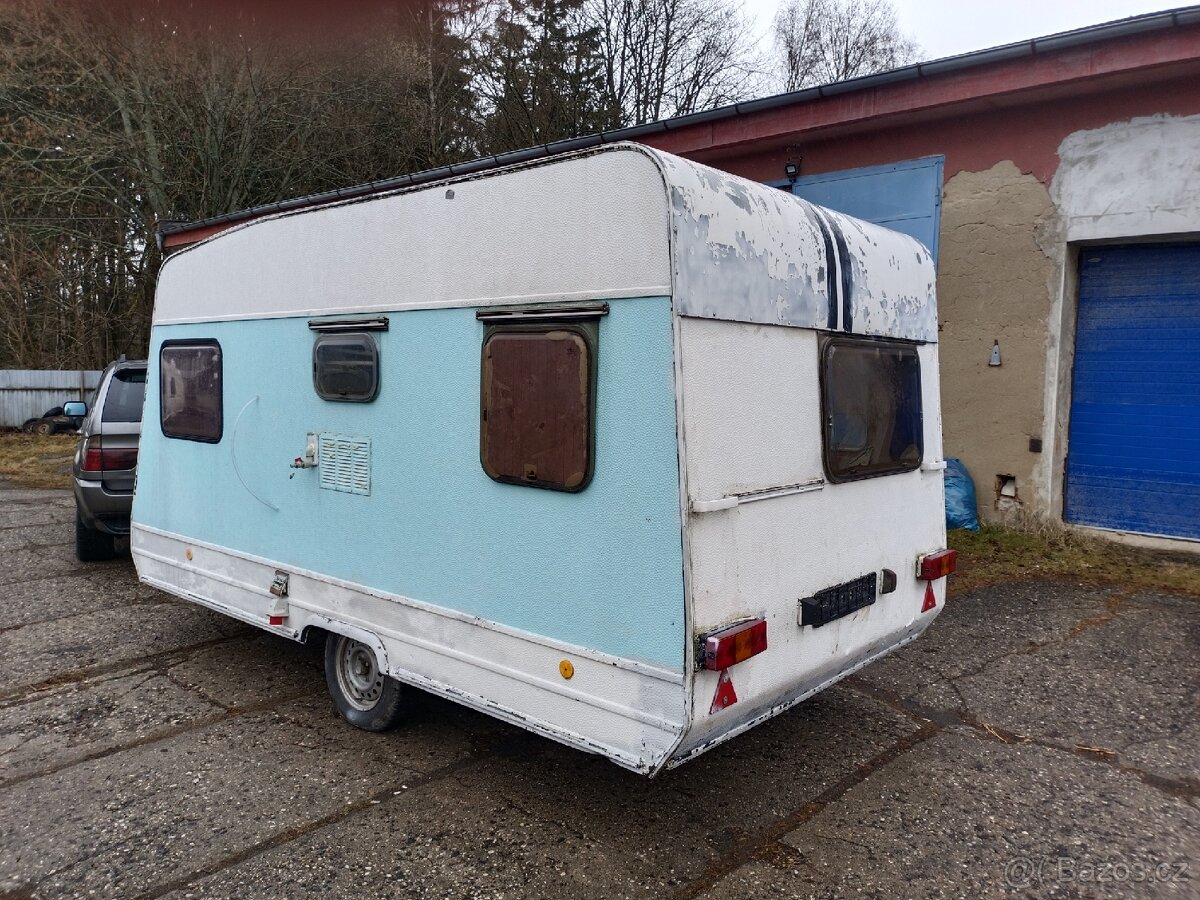 Bürstner, sprcha (bojler) - 2