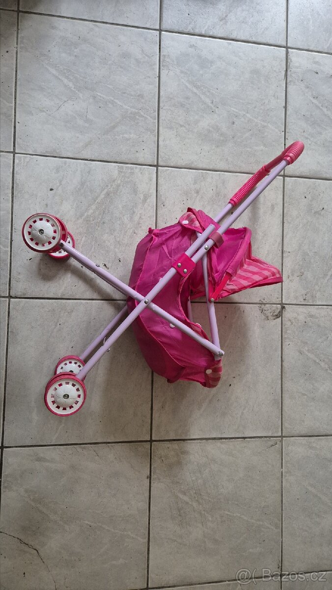 Kočárek pro panenky - 2