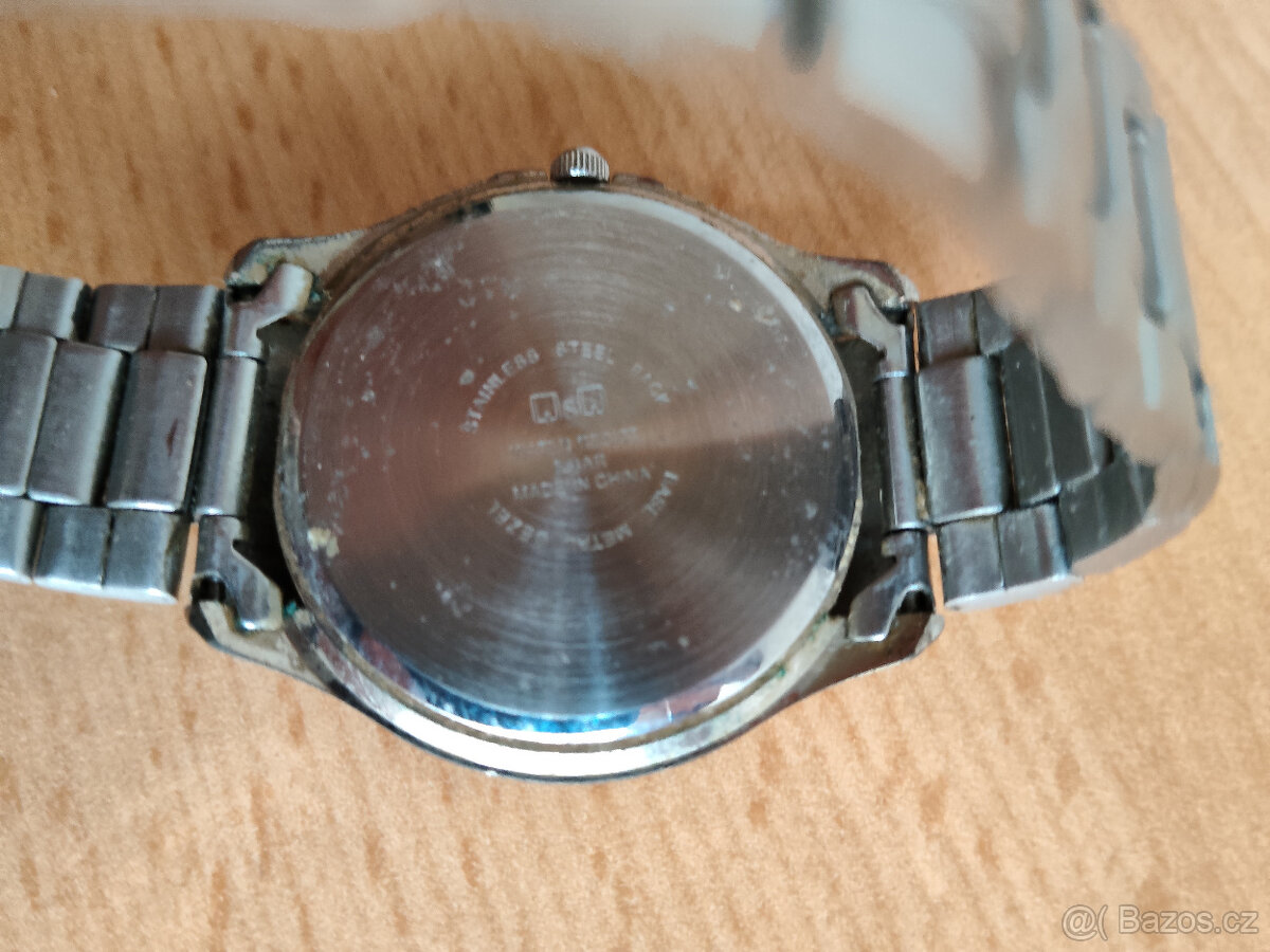 Hodinky Quartz - 2