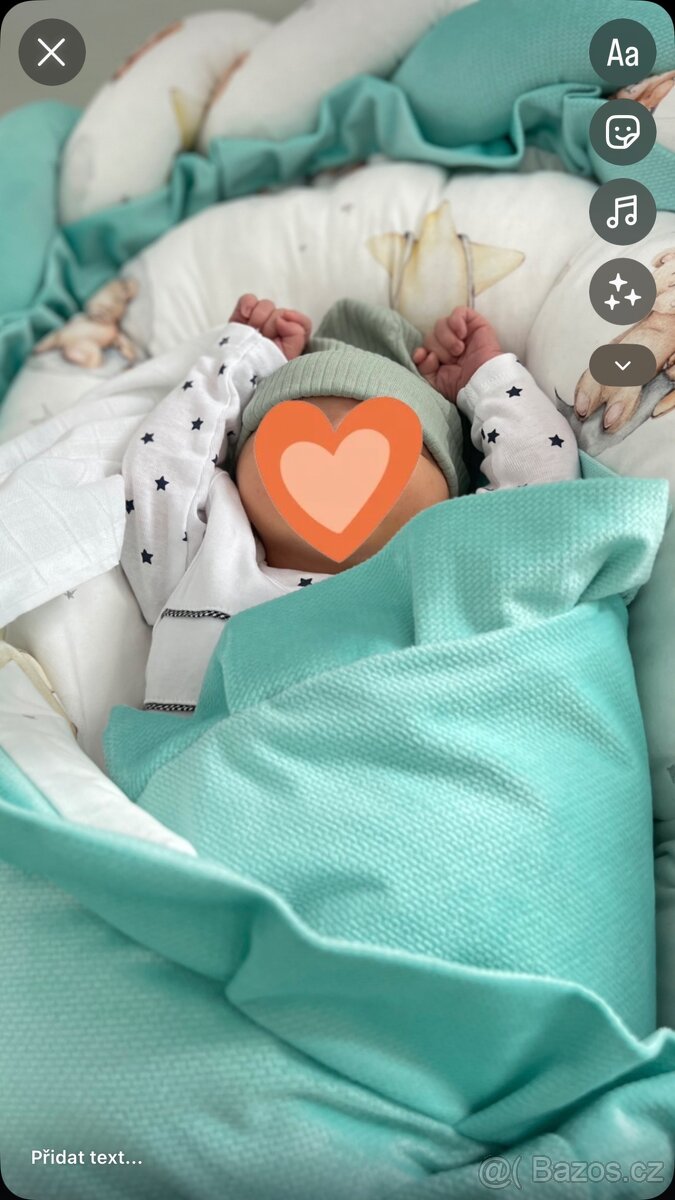Mintová výbavička do postýlky - 2