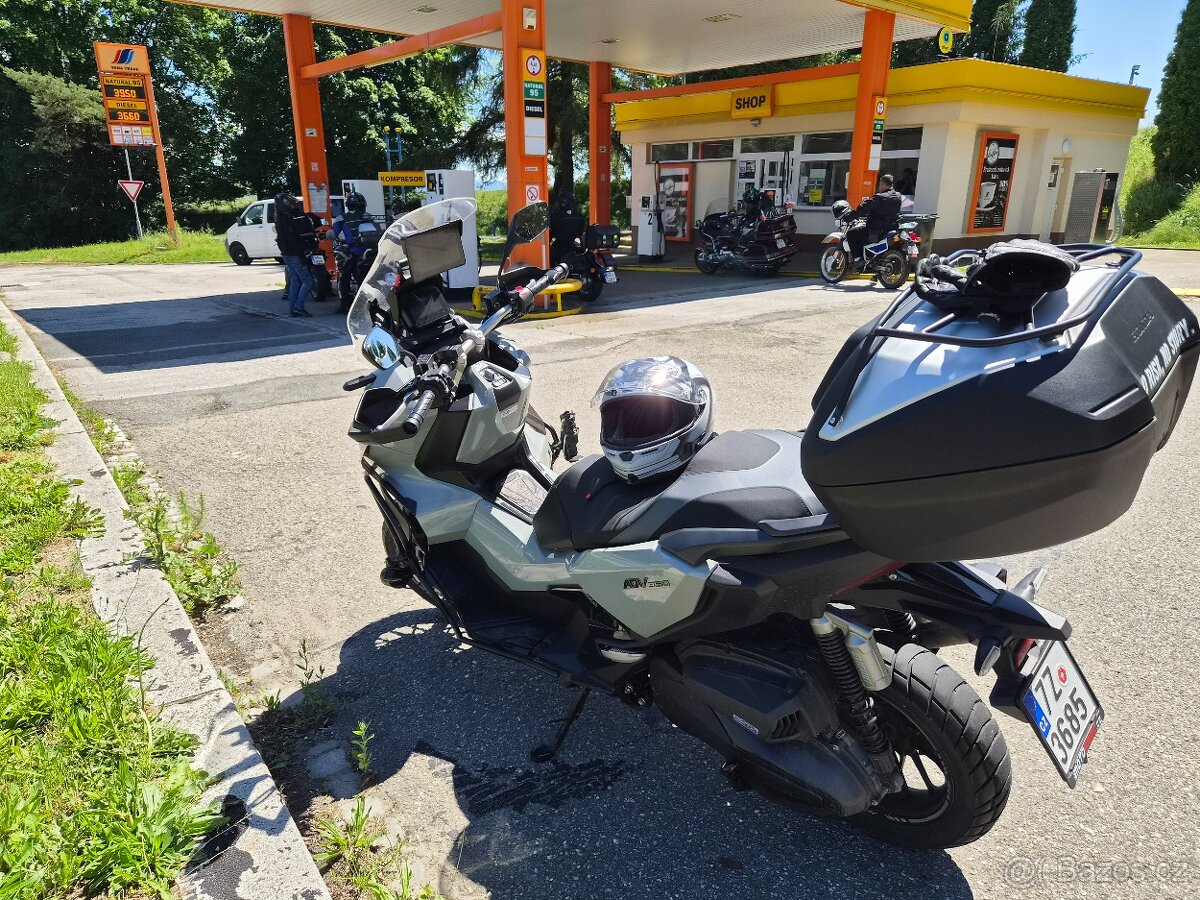Honda ADV 350 - 2