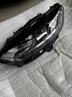 Ford Mondeo MK 5, l.p.světlomet ES73-13D155-CD - 2