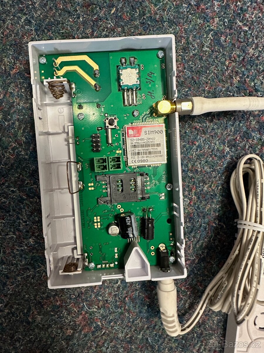 Bezdrátový termostat na SIM kartu Electrobock PT32 - 2