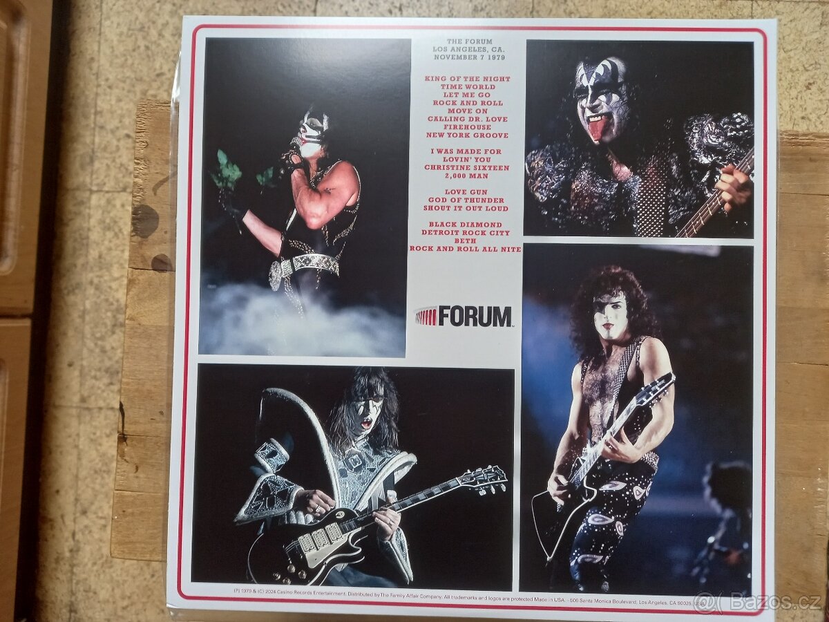 Kiss – Blood & Fire Live At The Forum (2LP) red vinyly - 2