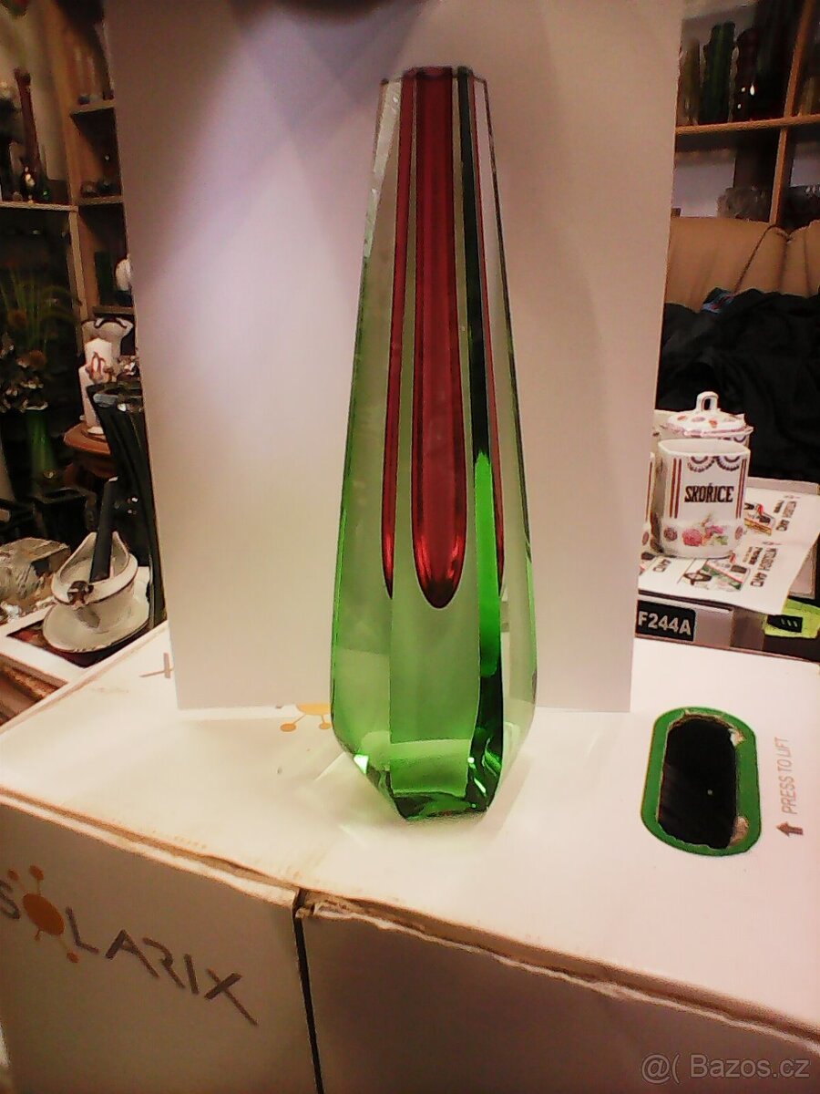 Váza EXBOR - kapka, výška 25,3 cm. - návrh Pavel Hlava - 2