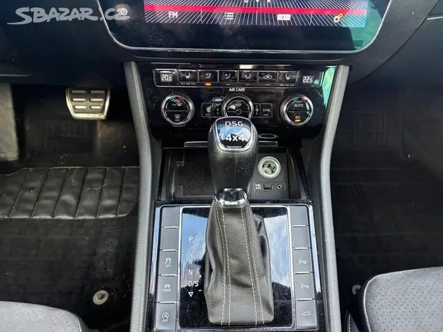 ŠKODA SUPERB SPORTLiNE2.0 TDI 140 KW 4x4 - 2