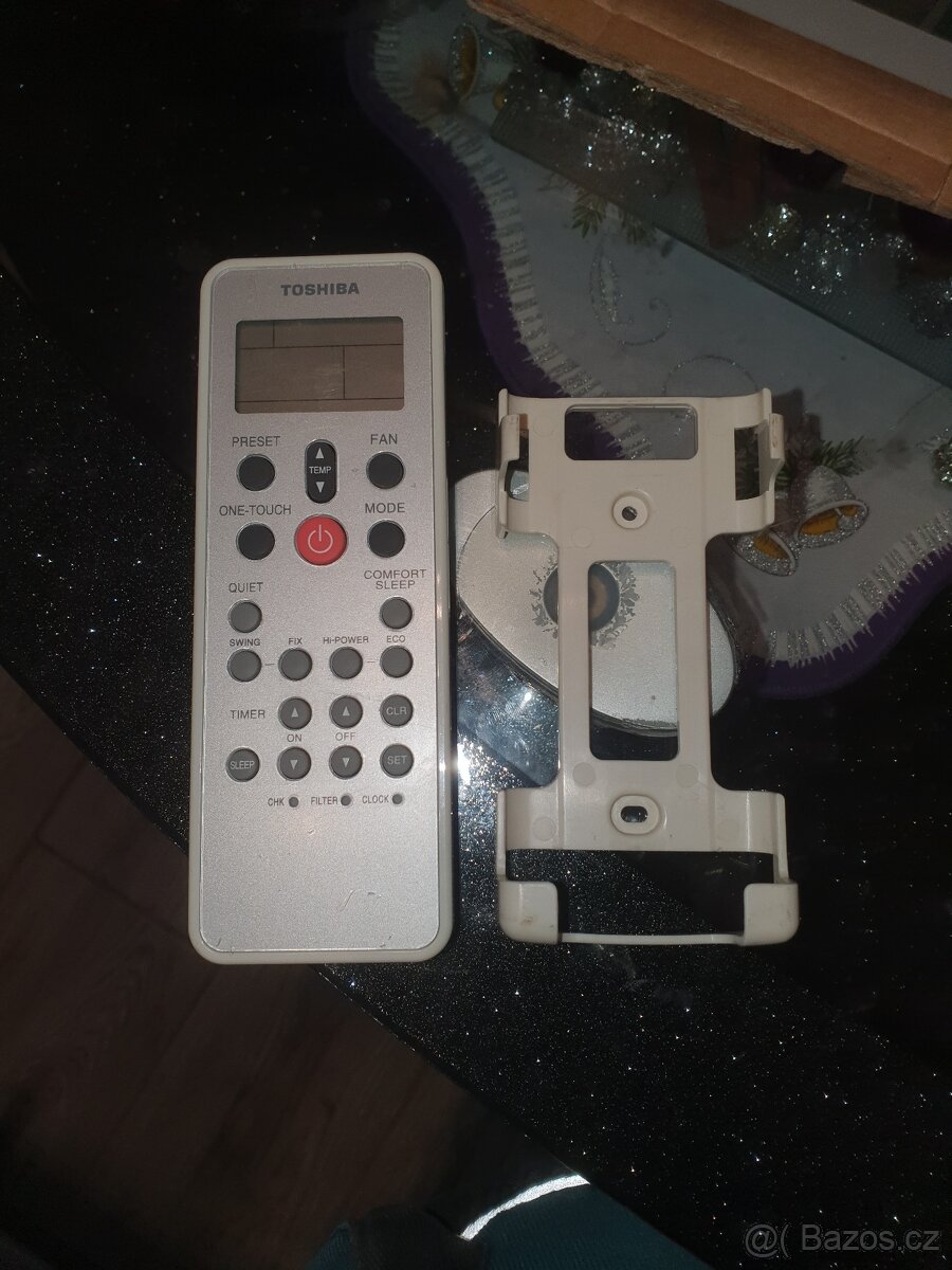 Dálkový ovladač klimatizace Toshiba,Carrier - 2