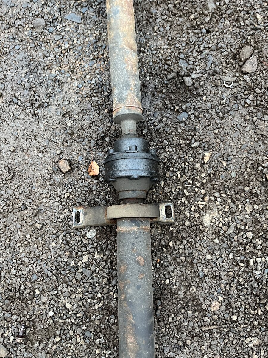 Kardan, spojovací hřídel Škoda Octavia 4x4 - 2