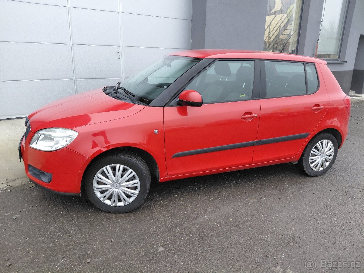 FABIA II r.09 104000km-GARANCE po 1. majiteli r.1950, po STK - 2