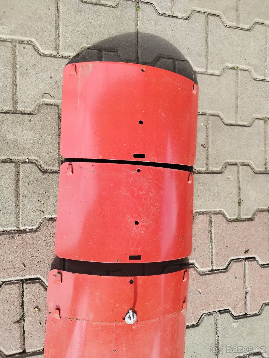 Prodám kryty k rotavátoru Tera Vari systém - 2