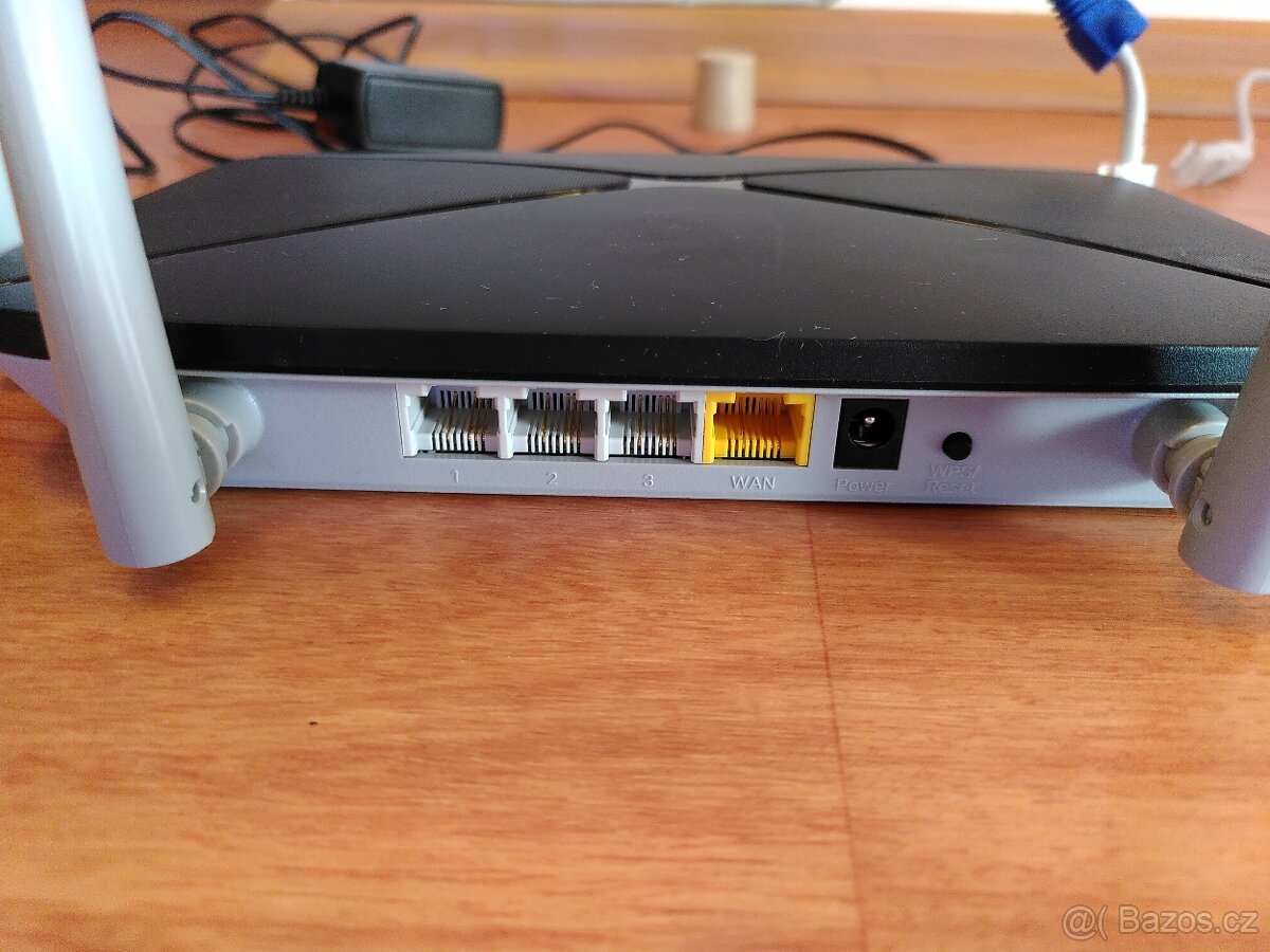 Wi-Fi router Mercusys AC12 - 2