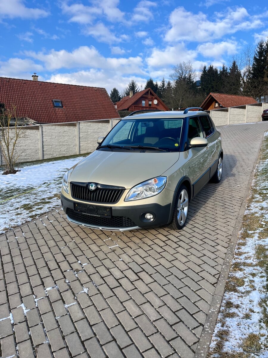 Škoda fabia 1.2 tsi Scout - 2