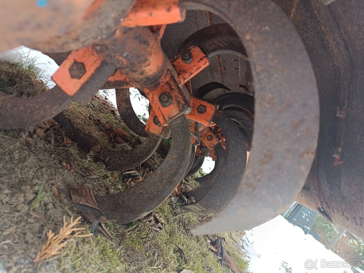 Rotavátor Kubota 130cm - 2