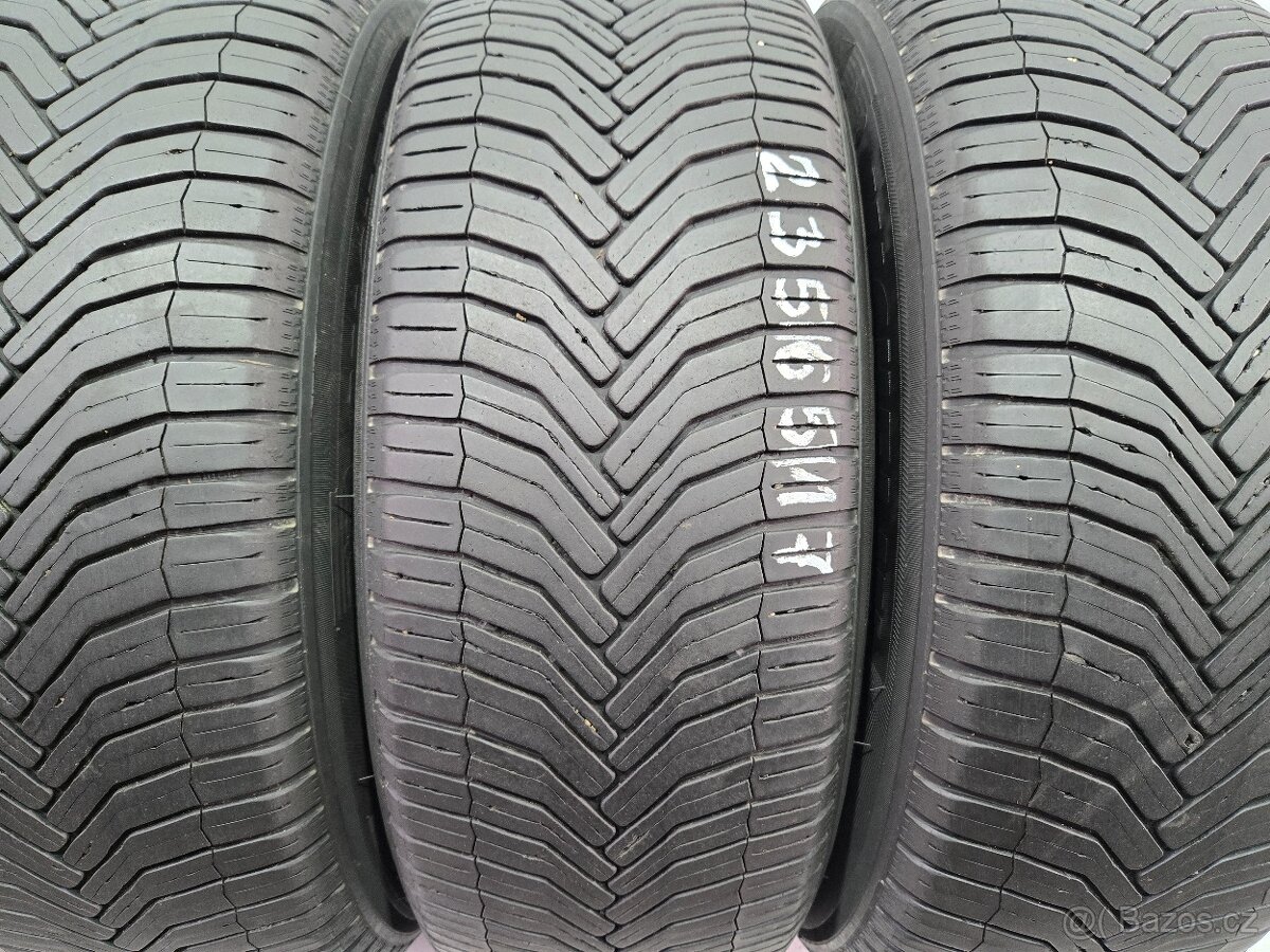 Zimní pneu 235/65/17 Michelin - 2