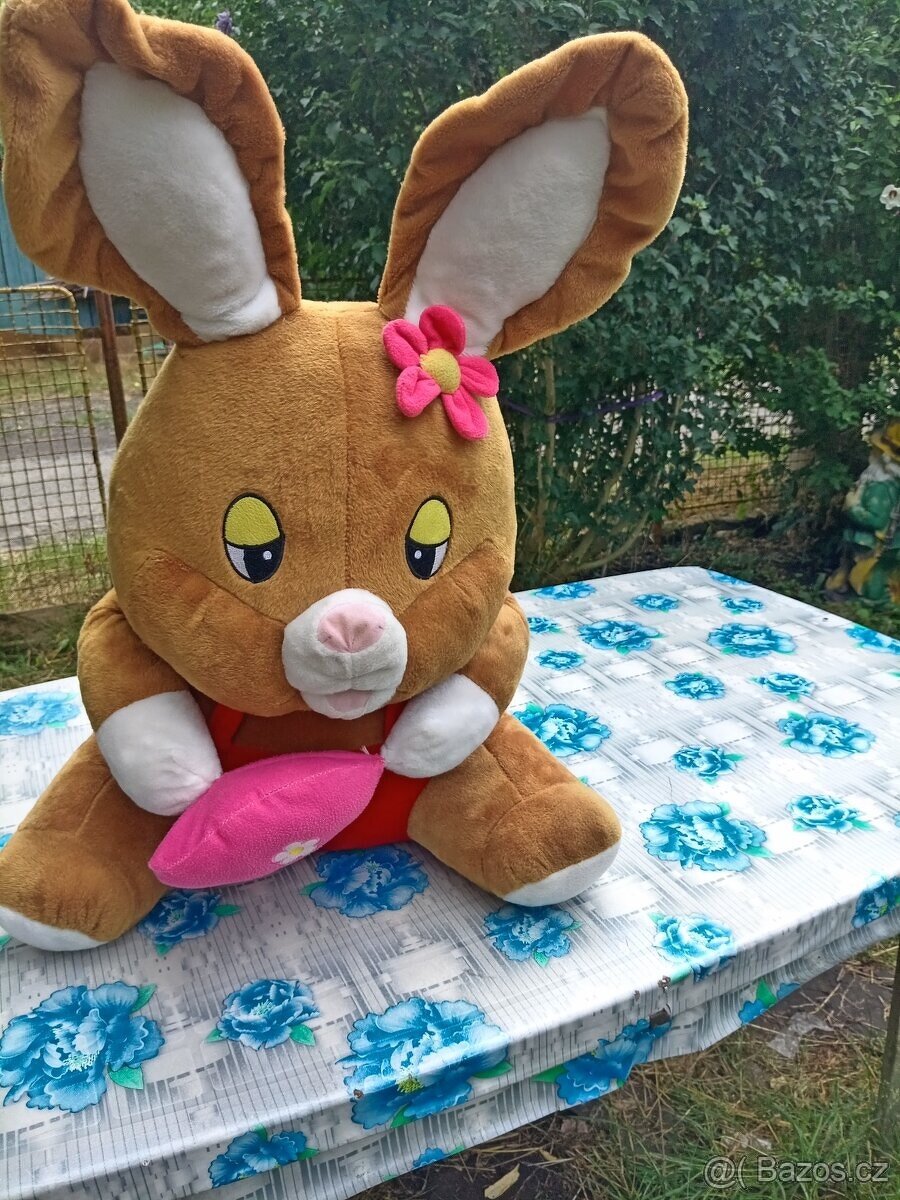 Prodám plyšového králíka - 2