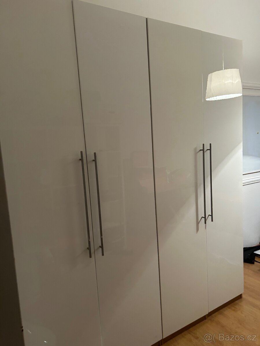 Šatní skříně - 2