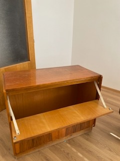 Prodám prádelník z masívu - 2