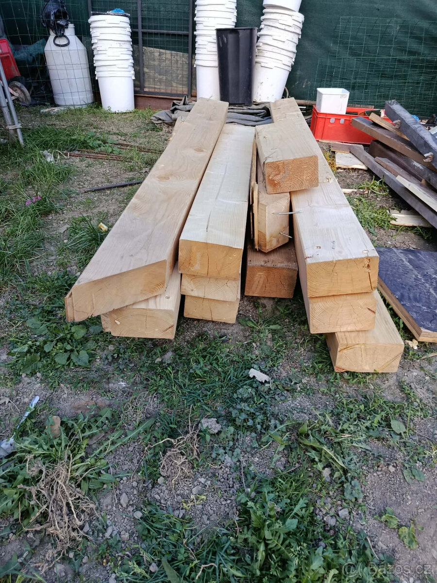 Dřevěné hranoly - 2