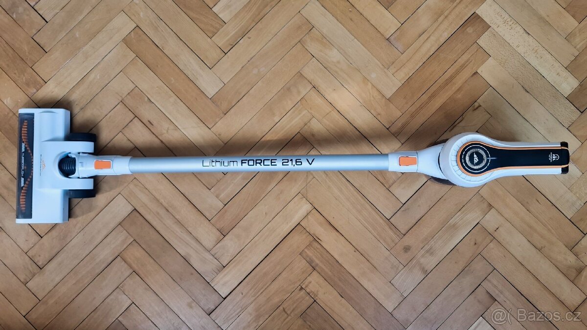 Tyčový vysavač ETA Supersonic - 2