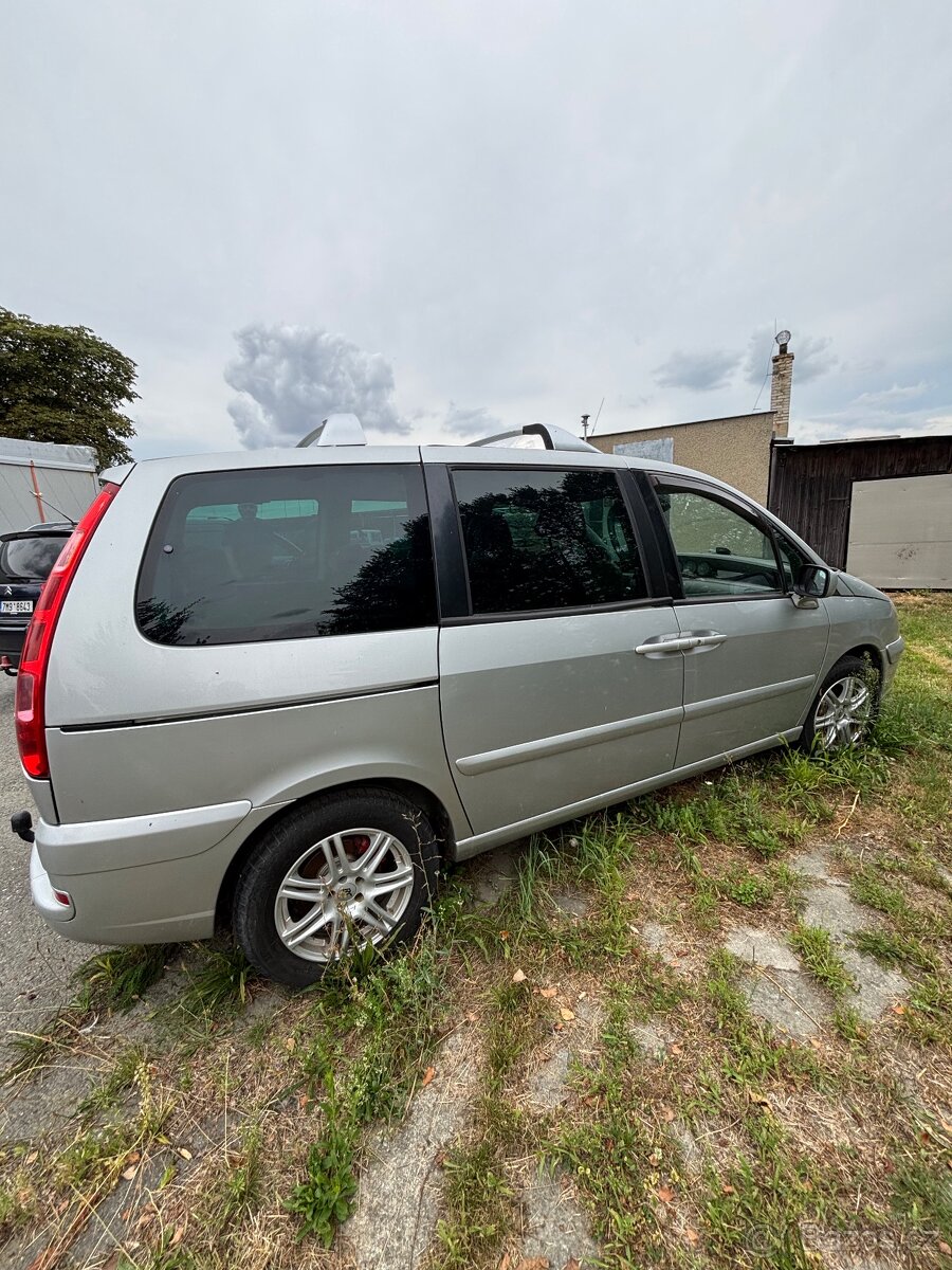 Citroën C8 - 2