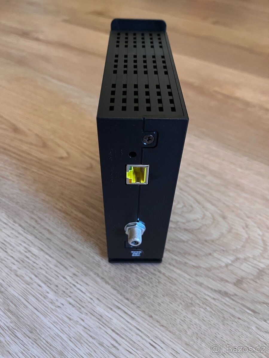 ARRIS Touchstone CM3200 – kabelový modem DOCSIS 3.0 + origin - 2